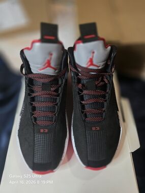 Air Jordan XXXV. Brand New In Box. 5.5Y/ 7W